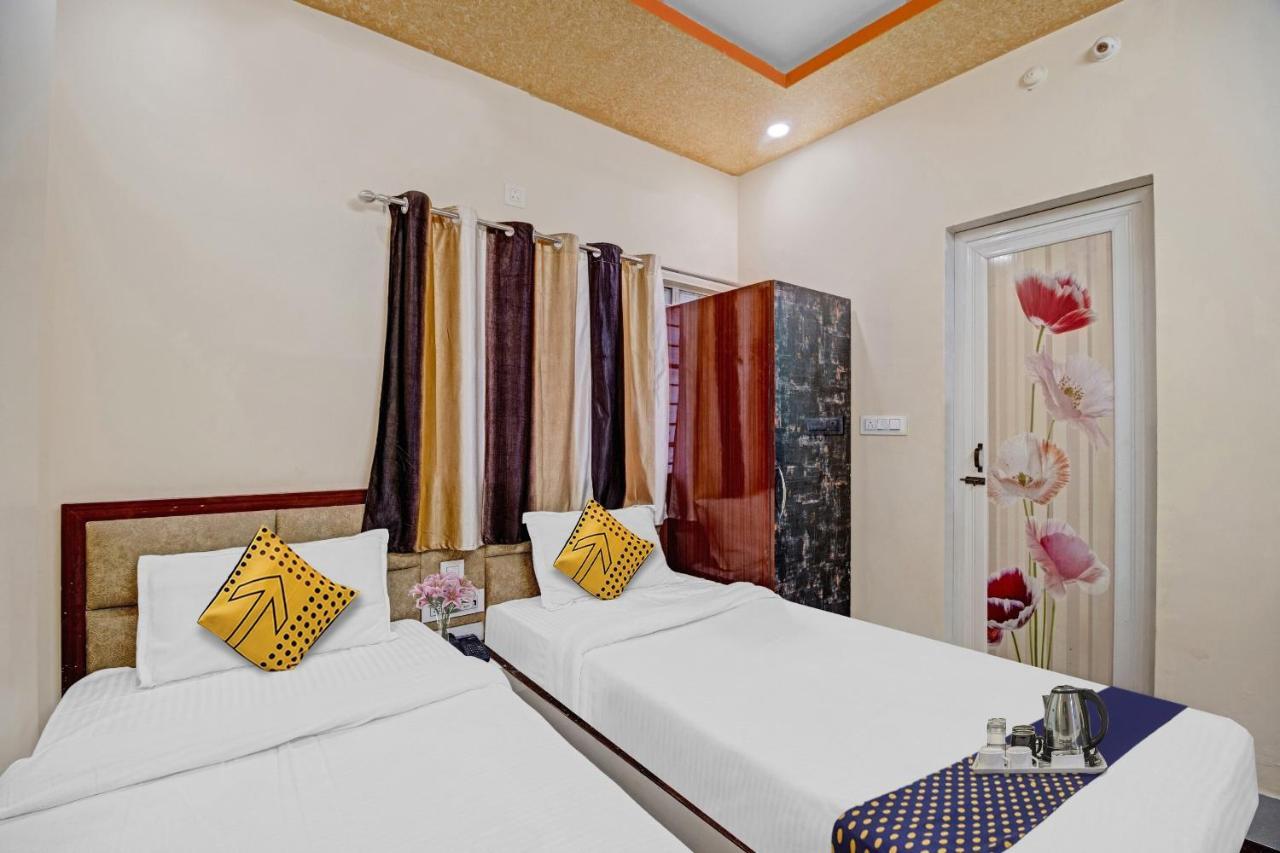 Spot On Hotel Stay In Koch Bihar ภายนอก รูปภาพ