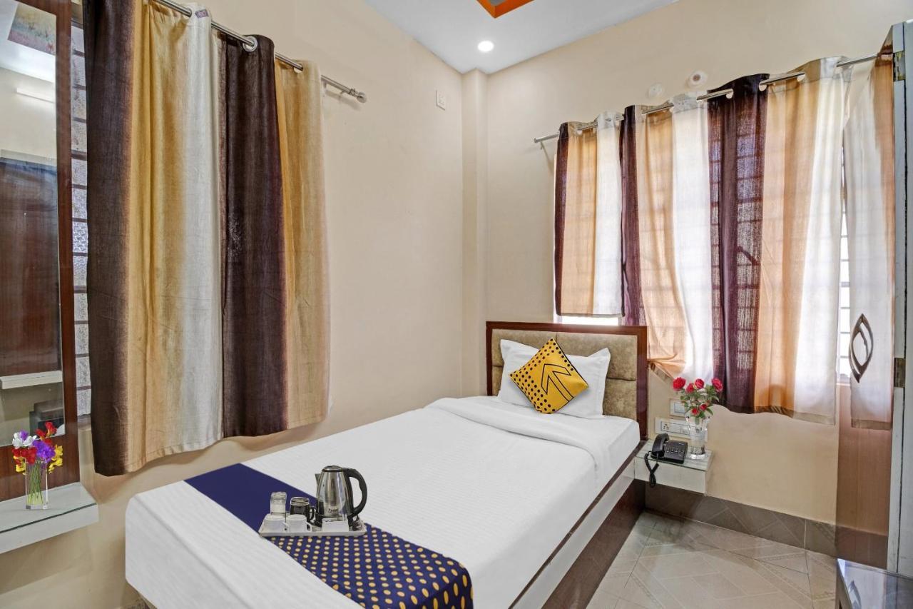Spot On Hotel Stay In Koch Bihar ภายนอก รูปภาพ