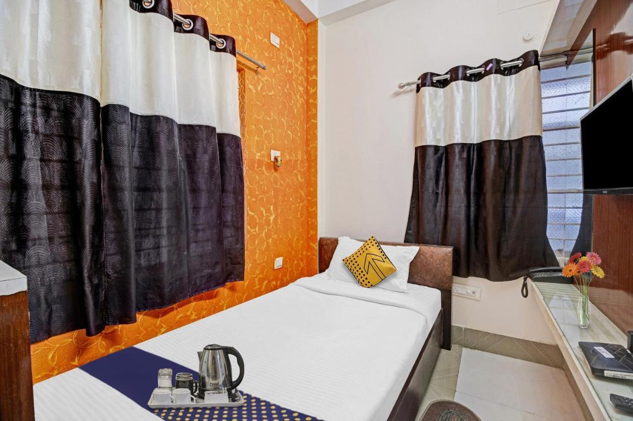 Spot On Hotel Stay In Koch Bihar ภายนอก รูปภาพ